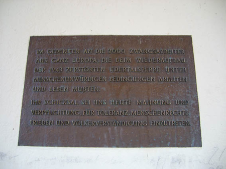 04 20100524 Edersee Staumauer (8)